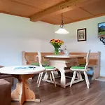 Gaestehaus Webermohof Farma