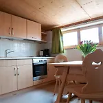 Gaestehaus Webermohof Farma Rotta