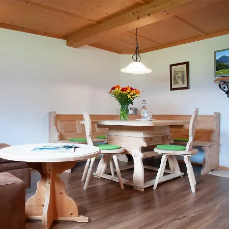 Gaestehaus Webermohof مزرعة للإقامة